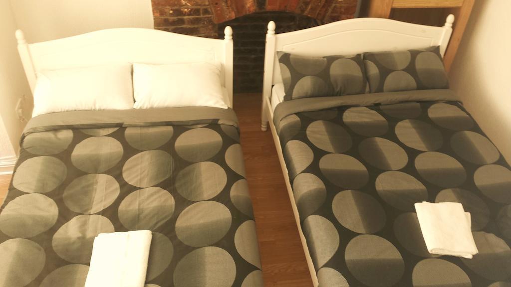The Kingscliffe Guesthouse Mánchester Habitación foto